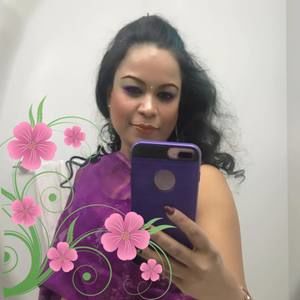 Meet your Posher, Eva